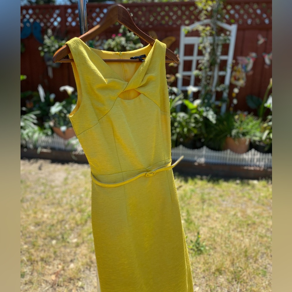 Yellow David Meister Dress Twist Keyhole Neck